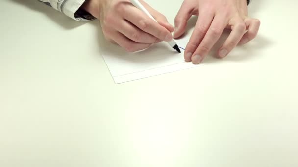 Writing Welcome on note paper — Stock Video