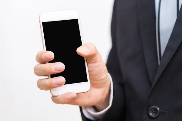 Hombre Sosteniendo Teléfono Inteligente Móvil Cámara Vestir Traje Profesional Negro — Foto de Stock