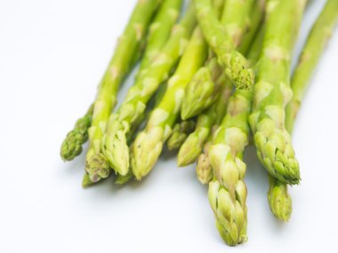 Taze kuşkonmaz düşük kalorili gıda beyaz