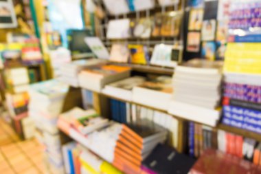 Genel Sanat kitaplığındaki bulanık kitaplar