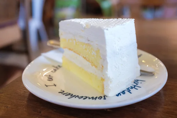 Ciasto Pyszne Masło Biały Danie Kawiarni — Zdjęcie stockowe