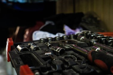 Motor motorları motor yağıyla kapanıyor.
