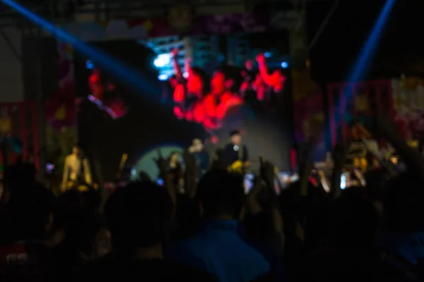 Multidão Concerto Desfocado Colorido Palco Luzes Festival Evento Noite Tempo — Fotografia de Stock