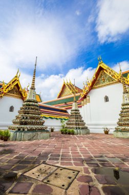 Wat Pho Budist Tapınağı, Bangkok, Tayland 'daki boş turistler