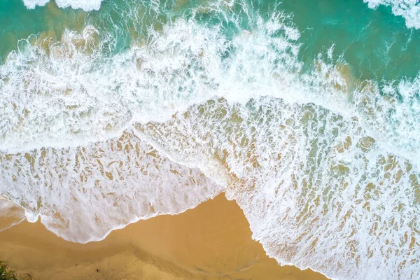 Παραλία Φόντο Από Την Κορυφή Εναέρια Άποψη Τιρκουάζ Φόντο Νερού — Φωτογραφία Αρχείου