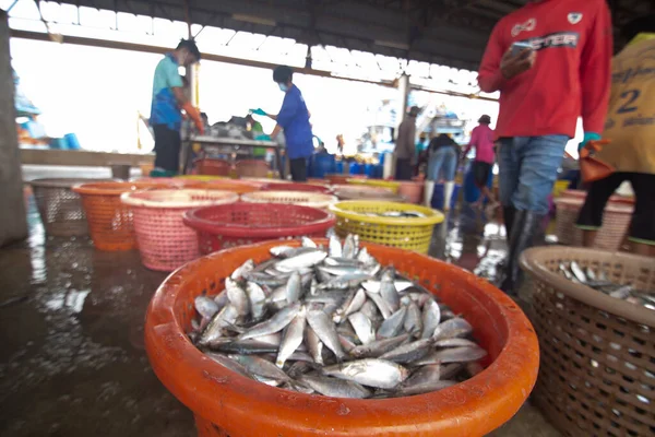 Samut Sakhon Tailândia Novembro 2020 Pessoas Usando Máscaras Protetoras Para — Fotografia de Stock