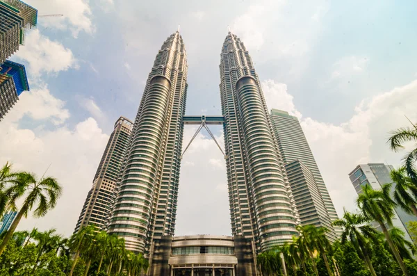 Вид на туалеты-близнецы Petronas — стоковое фото