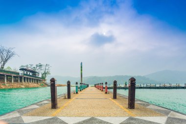 Güneş ay Gölü pier peyzaj
