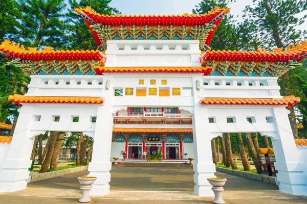 Templo de China cerca de Sun Moon Lake en Taiwán — Foto de Stock