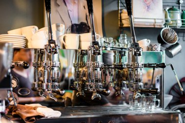 Profesyonel espresso makinesi