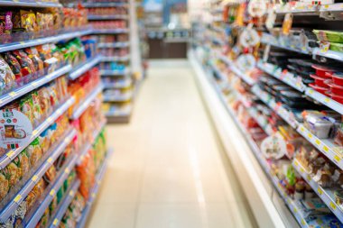 Soyut bulanık renkli süpermarket raf yürüyüşü arka planı