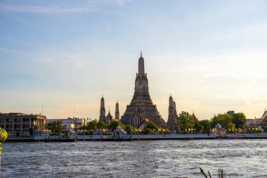 Wat Arun antik pagoda Şafak Şafak Tapınağı Şafak Şafağı Şafak Şafağı Şafak Şafak Şelalesi Chao the Nehri Tayland