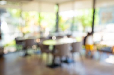 Müşteri iş geçmişine sahip bulanık lüks kahve dükkanı.