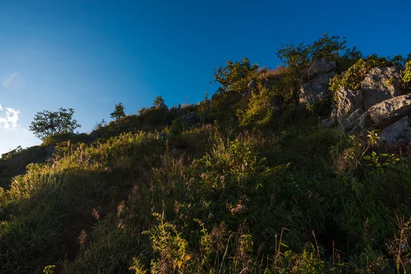 Krásný západ slunce v horách — Stock fotografie