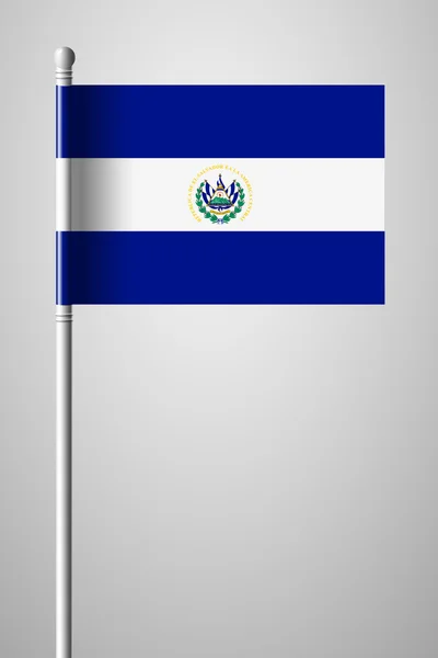 Bandera de El Salvador. Bandera Nacional en asta de bandera — Vector de stock