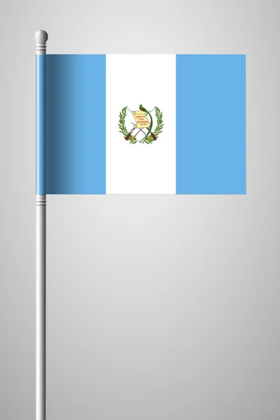 Vlag van Guatemala. Nationale vlag op vlaggenmast — Stockvector