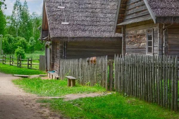 19世纪白俄罗斯村庄的建筑. — 图库照片