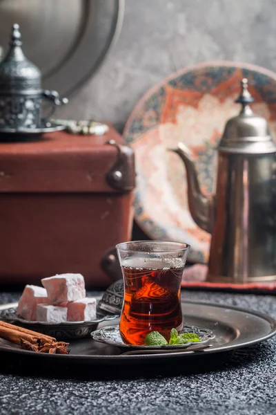 Thé et délice turc — Photo
