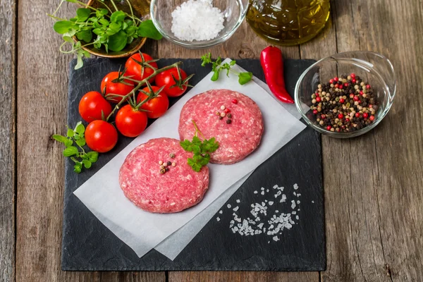 Rauw gehakt hamburger vlees — Stockfoto