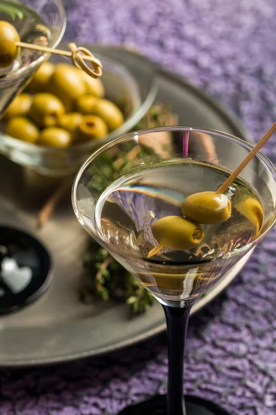 Two glasses of Dry Martini — Stock Photo, Image