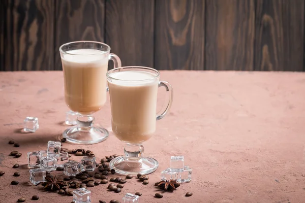 Caffè freddo con latte — Foto Stock