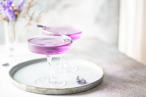 Purple cocktail drink — Stock Photo, Image