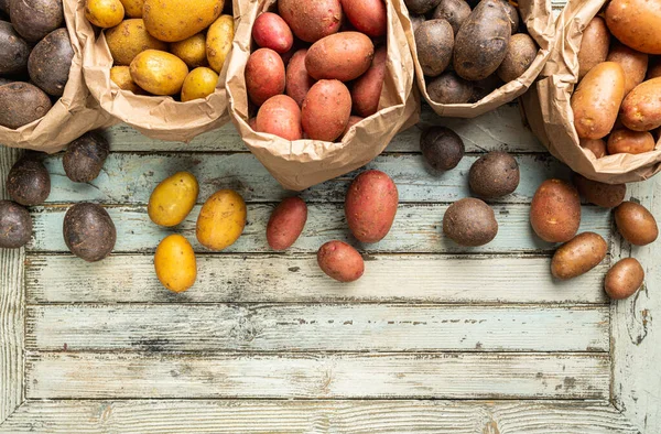 Varie varietà di patate novelle — Foto Stock