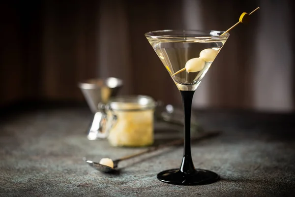 Gibson alcohol cocktail — Stockfoto