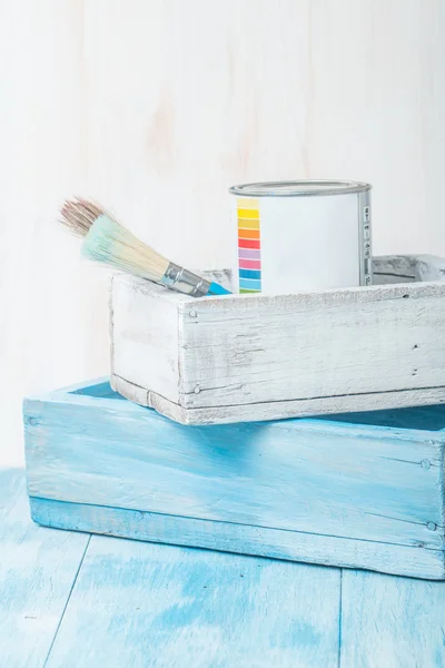 Metal tin can with paint and brush — Stock Photo, Image