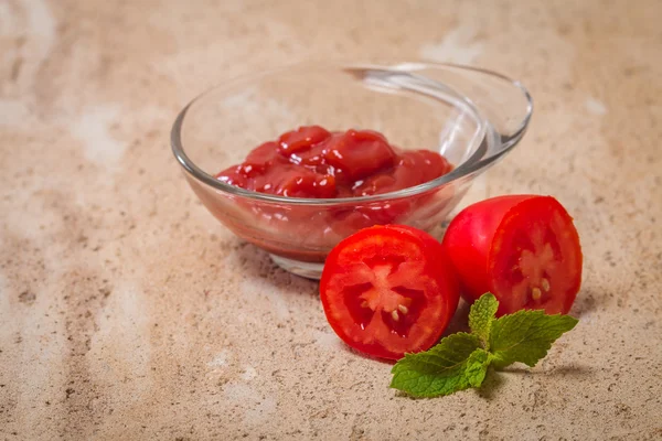 Tomatensaus, gaspacho, ketchup — Stockfoto