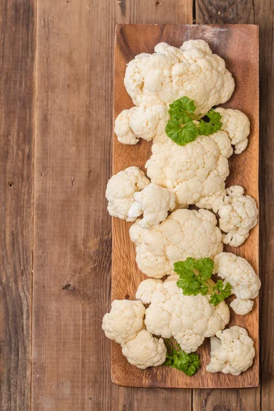 Verse organische bloemkool — Stockfoto