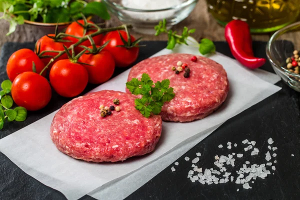 Rauw gehakt hamburger vlees — Stockfoto