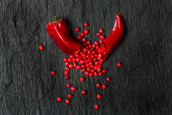 Chili pepper with red bell pepper — Stock Photo, Image