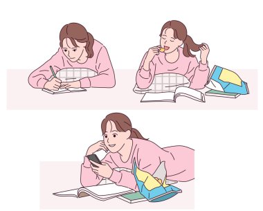 Set, evde ders çalışan kadın. 