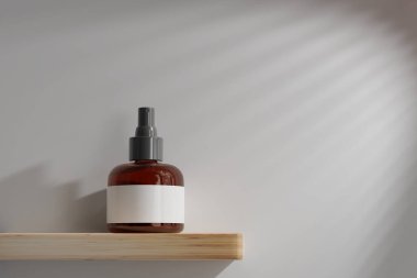 İzole edilmiş Amber Glass Kozmetik Püskürtme Şişesi 3D