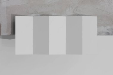 İzole edilmiş DL Boyutu Beş Katlı Broşür 3B Hazırlama