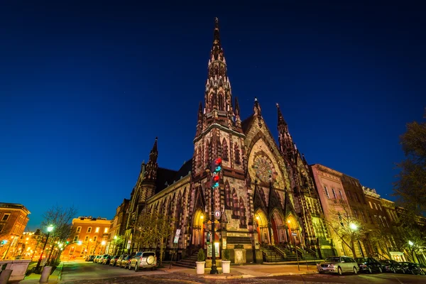 Mount vernon place vereinigte methodistische Kirche in der Nacht, in Mount ve — Stockfoto