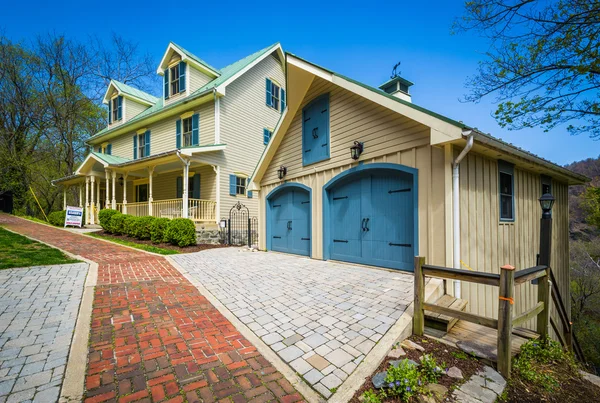 Hus på Washington Street, i Harpers Ferry, West Virginia. — Stockfoto