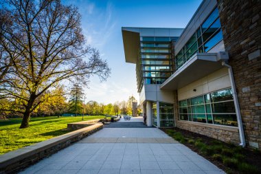 Geçit ve b Loyola Üniversitesi Maryland modern binalar
