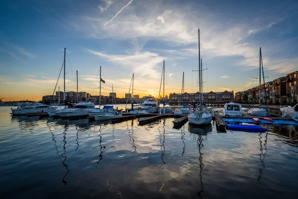 Canton, Baltimore, Maryland bir Marina docked tekneler. — Stok fotoğraf