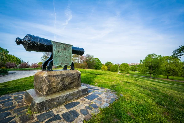 Cannon at Patterson Park, in Baltimore, Maryland. — Stock Photo, Image