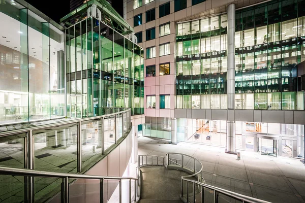 Stairs and modern architecture at night at David Pecaut Square, — Stock Photo, Image