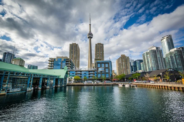 Edifici sul lungomare di Toronto, Ontario . — Foto Stock