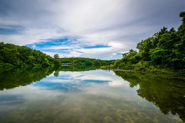 Lago Marburg, en el Parque Estatal Codorus, Pensilvania . — Foto de Stock