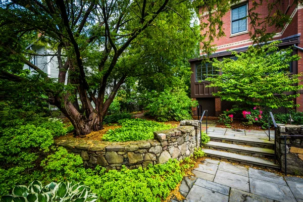 Gardens outside the Brown University Alumni Association Building