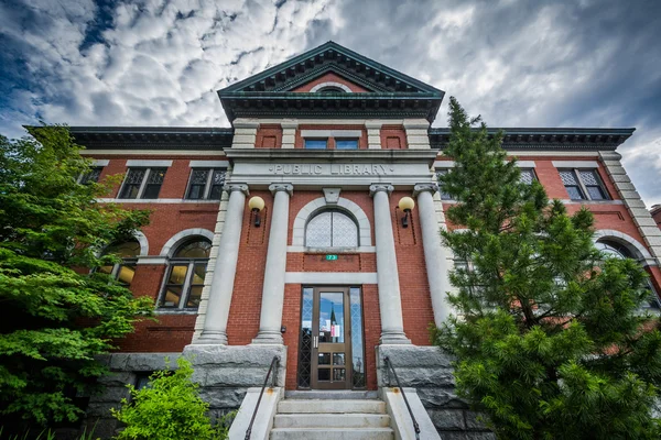 The Public Library, in Dover, New Hampshire. — Stock Photo, Image