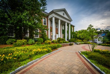 New Hampshire Üniversitesi Franklin Pierce hukuk Merkezi c