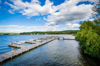 Weirs Beach, Laconia, New Gölü Winnipesaukee rıhtımda görünümünü