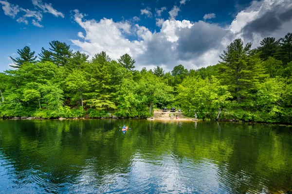 Massabesic sjön, i Manchester, New Hampshire. — Stockfoto