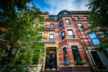 Güzel tuğla sıraevler Back Bay, Boston, Massachusetts.